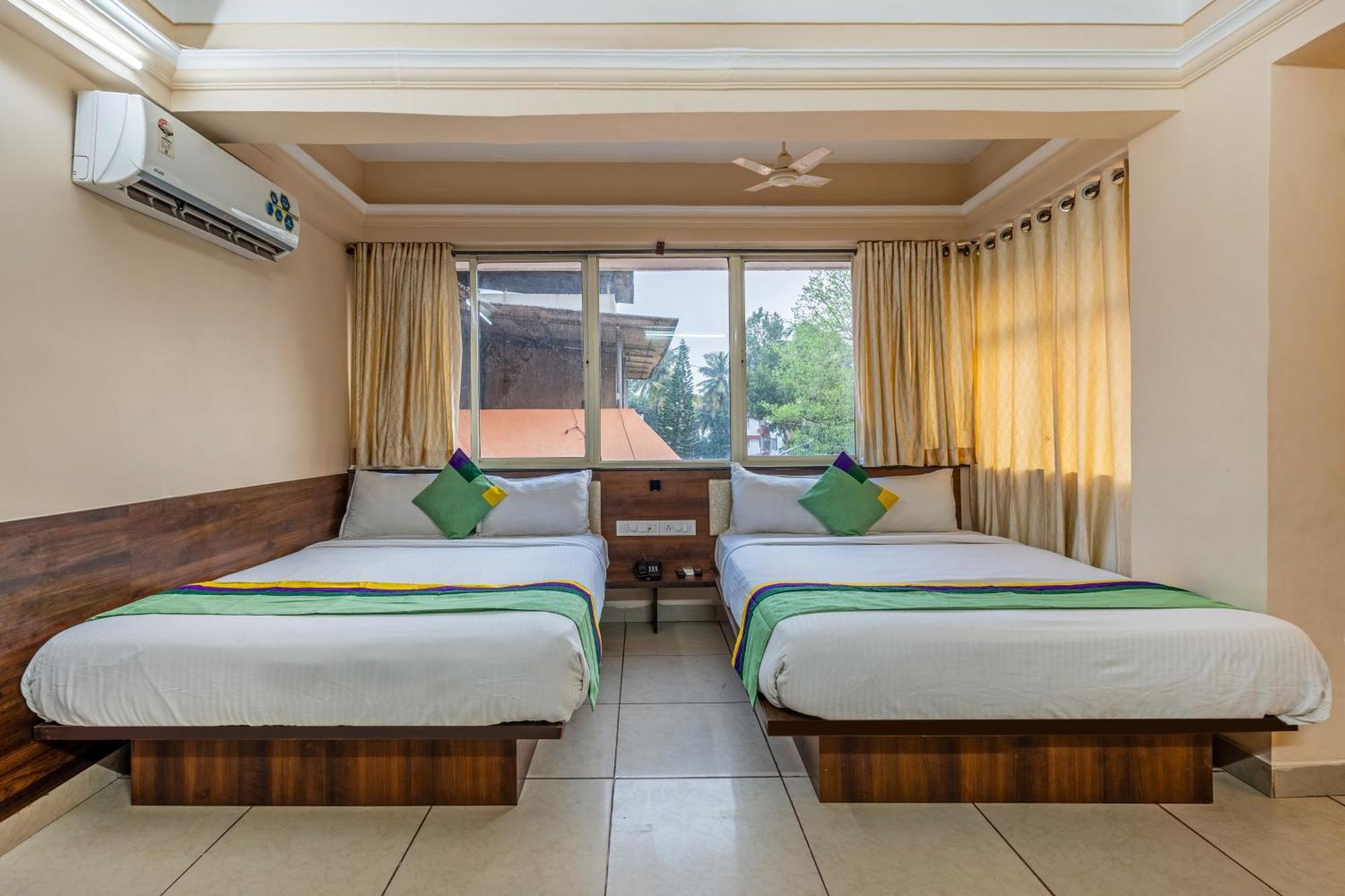 Treebo Sunheads Hotel Panaji Eksteriør billede
